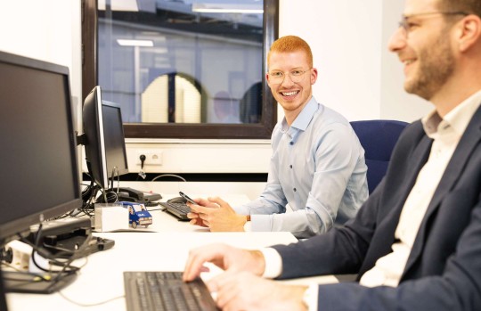 IT Sepcialist at the desk